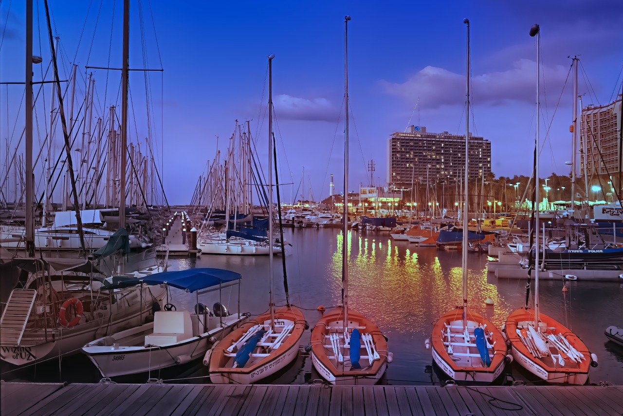 marina-5453223_1280